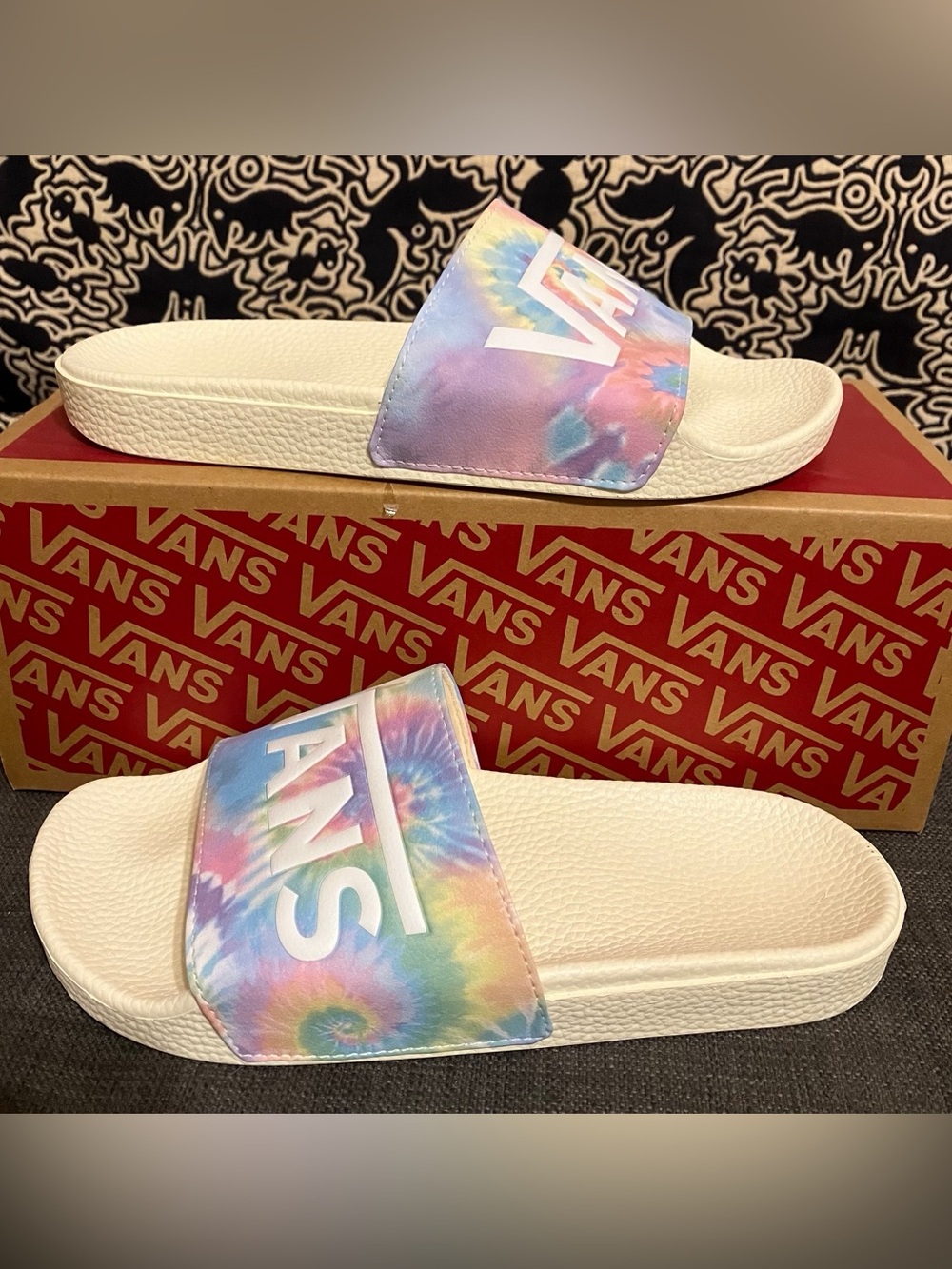 Size 7 Tie Dye Vans Slide Sandals
